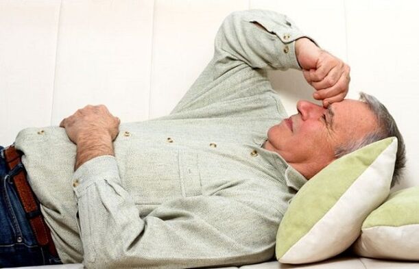 Pain in the testicles of men after arousal