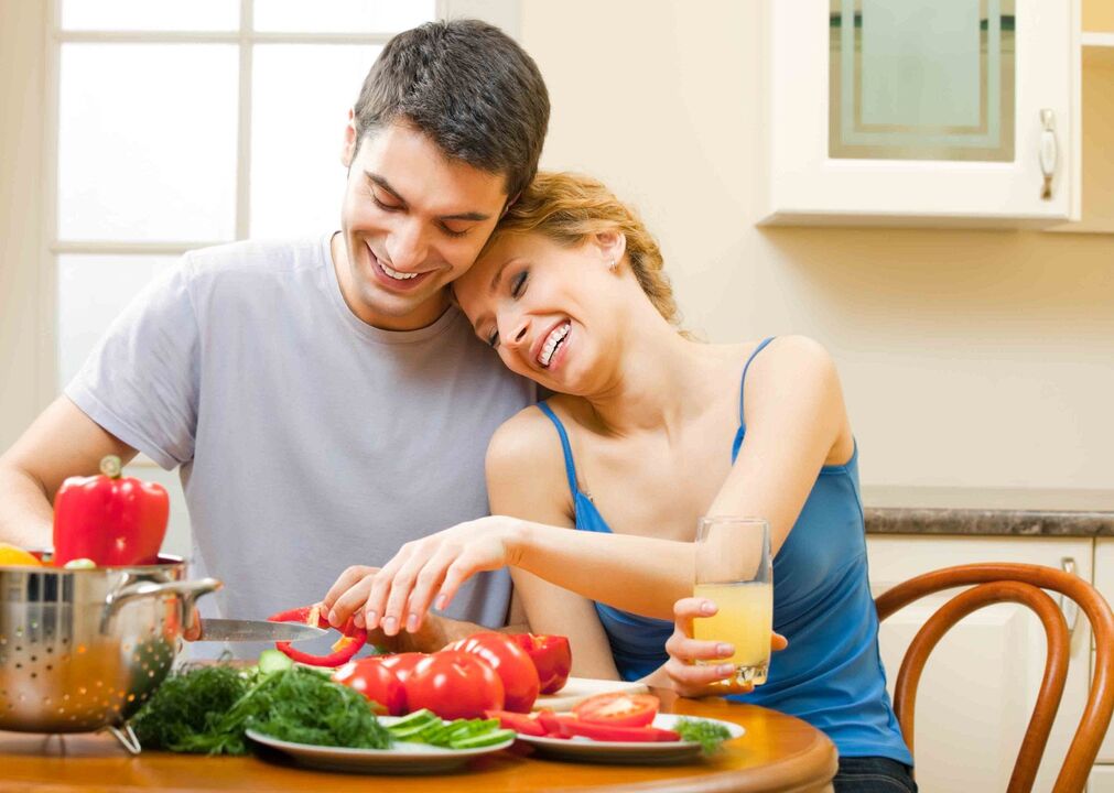 couples prepare vegetables to increase male potency